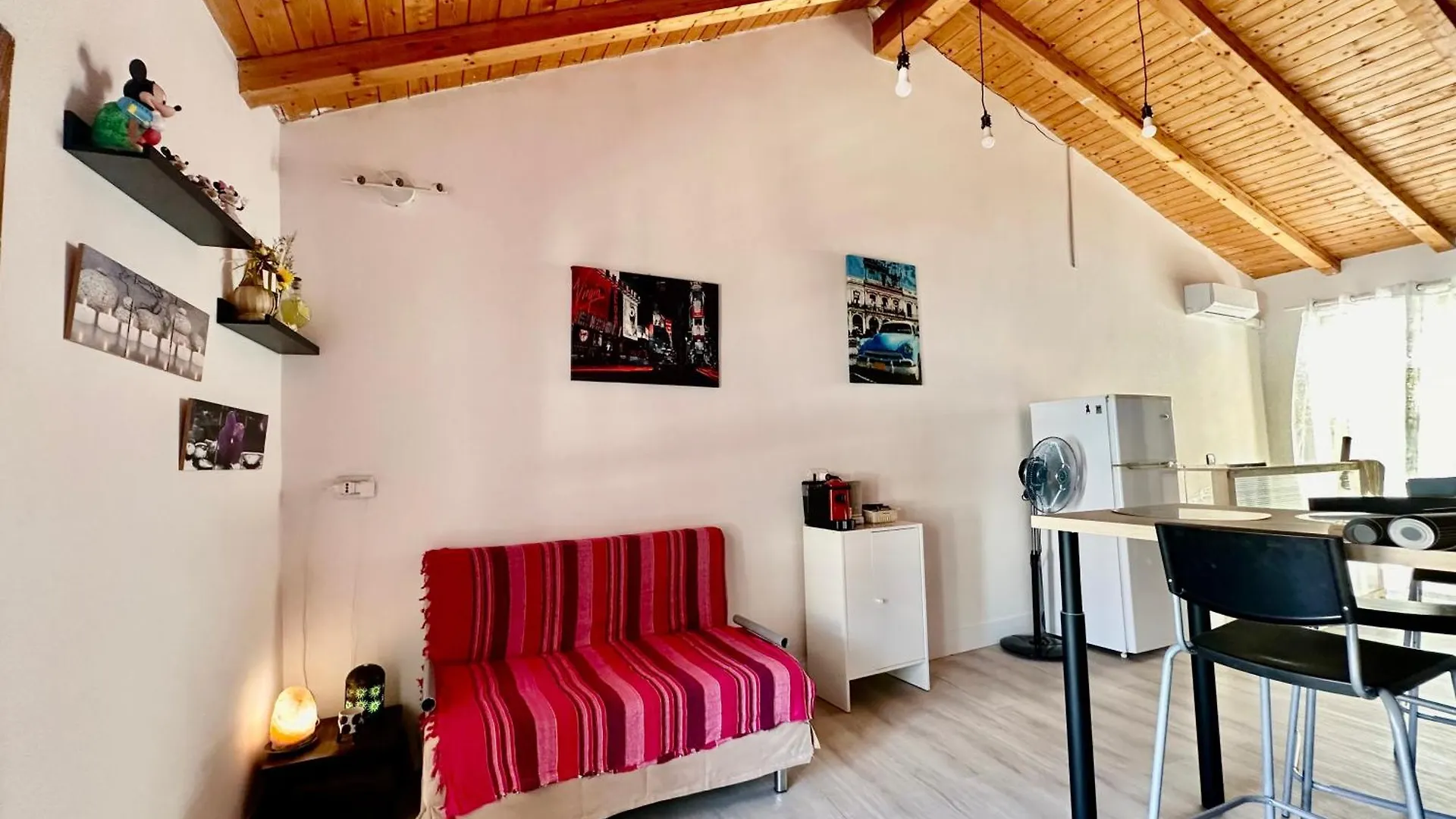 Casa Vulcano Katanya